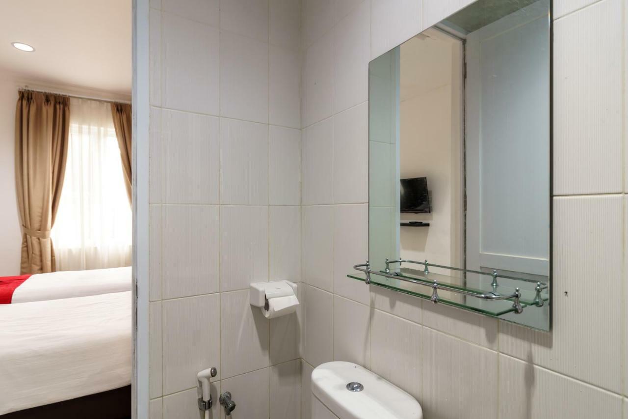 Reddoorz Plus Near Exit Toll Puncak 2 Bogor Exterior photo