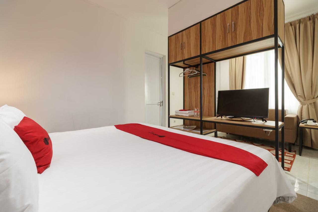 Reddoorz Plus Near Exit Toll Puncak 2 Bogor Exterior photo