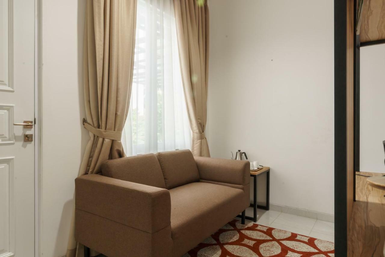 Reddoorz Plus Near Exit Toll Puncak 2 Bogor Exterior photo